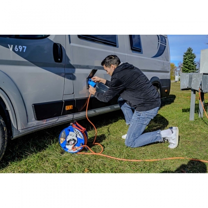 CEE-kabelhaspel met 23+2m RN-Kabel in oranje (camping kabelhaspel met CEE-hoekkoppeling incl. Stekkerdoos + CEE-stekker, voor buitengebruik)