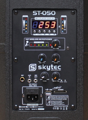 Mobiele Geluidsinstallatie 8" USB/SD/1VHF