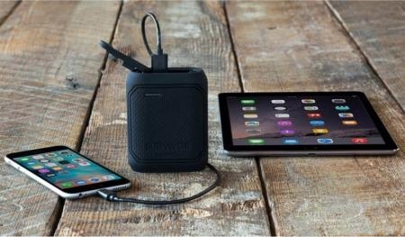 Griffin Survivor Rugged Power Bank Battery 10.050mAh Black