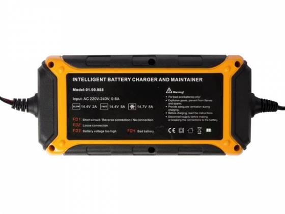 INTELLIGENTE LADER VOOR 12 VDC LOODZUUR-ACCU'S - 8 A