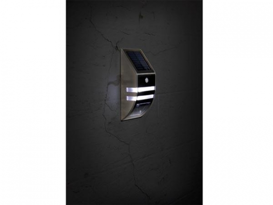 SOLAR TUINWANDLAMP IN ROESTVRIJ STAAL + PIR 0.5 W