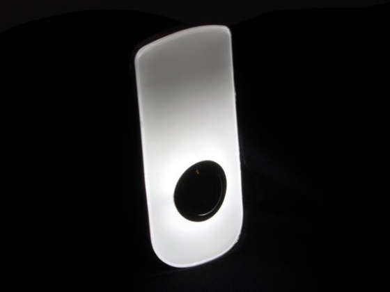 CONTACTLOZE HERLAADBARE LEDZAKLAMP met PIR-SENSOR