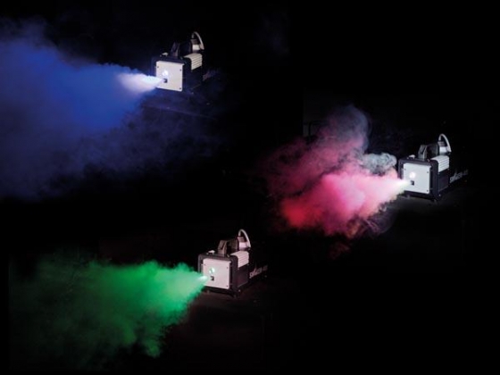 ROOKMACHINE - 600 W - RGB - AFSTANDSBEDIENING MET KABEL