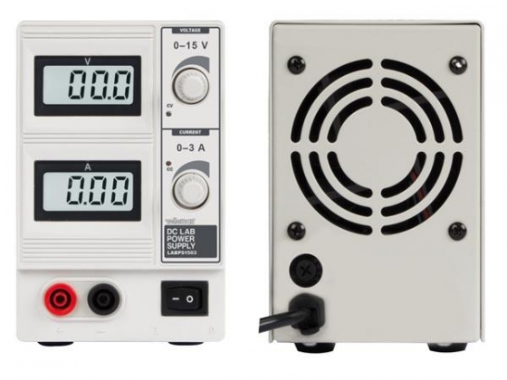 DC-LABOVOEDING 0-15 VDC / 0-3 A MAX MET DUBBEL LCD-SCHERM