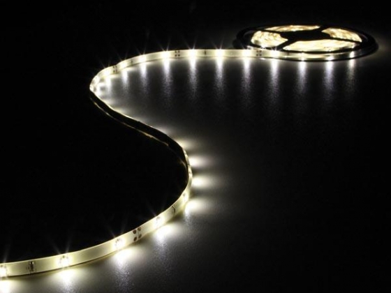 FLEXIBELE LEDSTRIP - WARMWIT - 150 LEDs - 5 m - 12 V