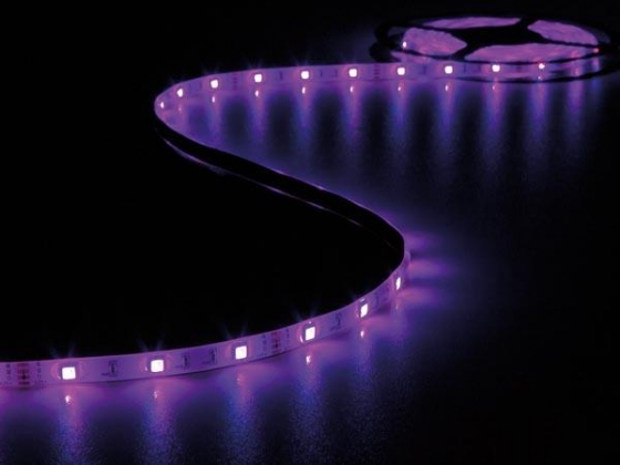 KIT MET FLEXIBELE LED-STRIP, CONTROLLER EN VOEDING - RGB - 150 LEDs - 5 m - 12 Vdc - ZONDER COATING