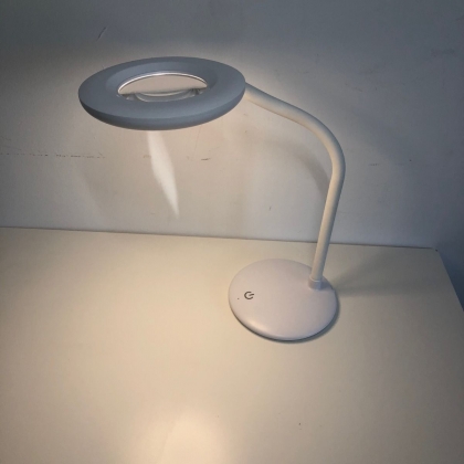 SLV1801 Mini LED Bureaulamp met Loep (Wit)