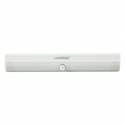 LEDLAMP MET PIR-SENSOR OP BATTERIJEN
