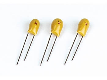 TANTAALCONDENSATOR 1.5µF / 35V