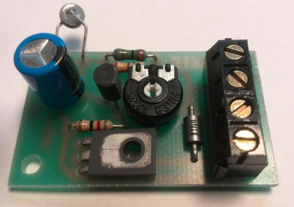 Temperatuurgestuurde ventilatorregeling