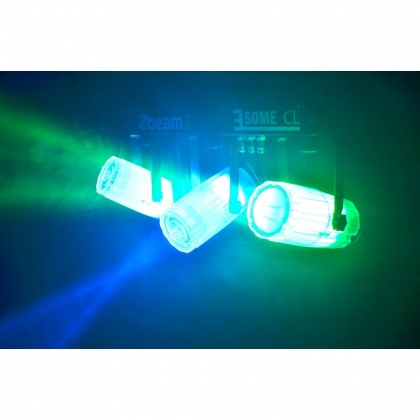 3-Some Lichtset 3x 57 RGBW LED's Clear