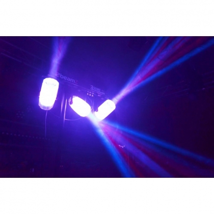 3-Some Lichtset 3x 57 RGBW LED's Clear