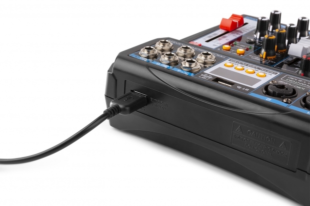 VMM-P500 4-KANAALS MUSIC MIXER