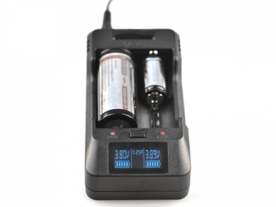 MULTIFUNCTIONELE LI-ION BATTERIJLADER - 2 BATTERIJEN