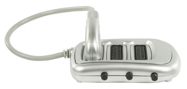 Schakelbare SCART connectiebox SCART mannelijk - 3x SCART vrouwelijk  0,50 m zilverkleurig